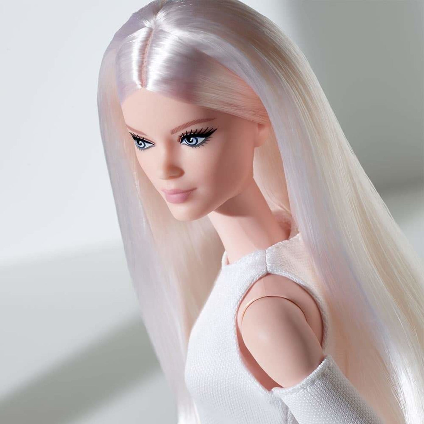 Barbie Looks Doll (Tall. Blonde)