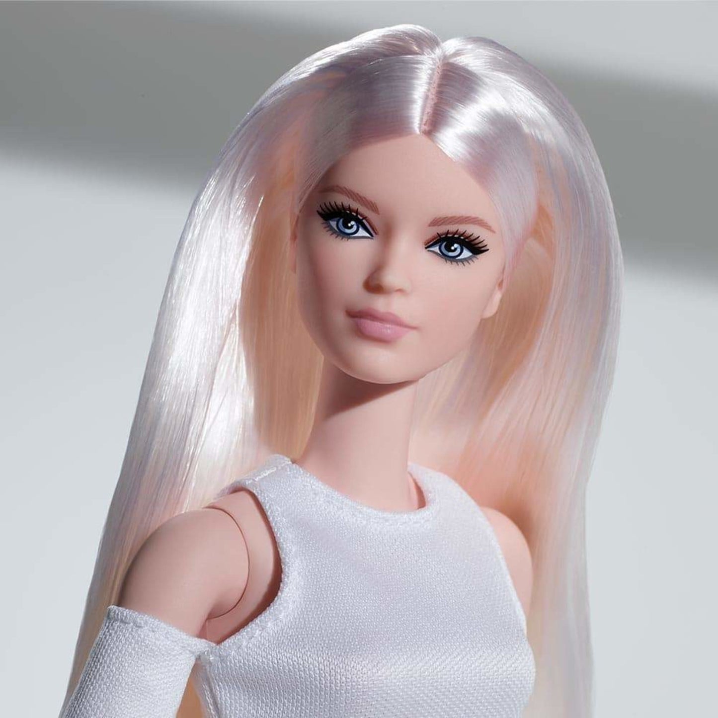 Barbie Looks Doll (Tall. Blonde)